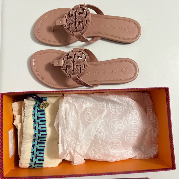 ⭐️NIB Tory Burch Embellished Miller Sandals Pink Moon 7 1/2⭐️ - Picture 3 of 9